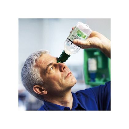 Plum Разтвор за промиване на очи Eyewash, 0,9% натриев хлорид за промивки, 3 х 500 мл